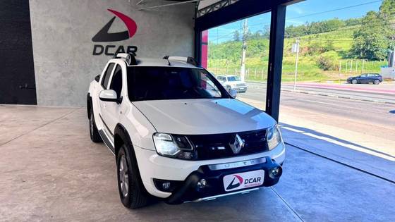 RENAULT DUSTER OROCH 2.0 16V HI-FLEX DYNAMIQUE AUTOMÁTICO